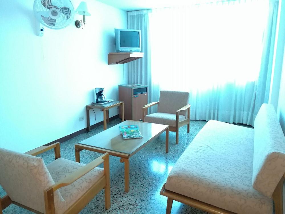 Hotel Villavicencio Plaza Luaran gambar