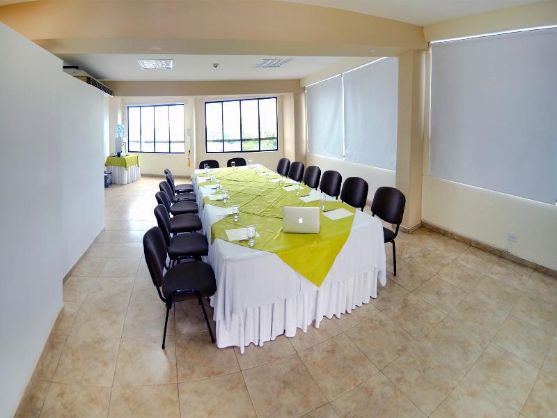 Hotel Villavicencio Plaza Luaran gambar