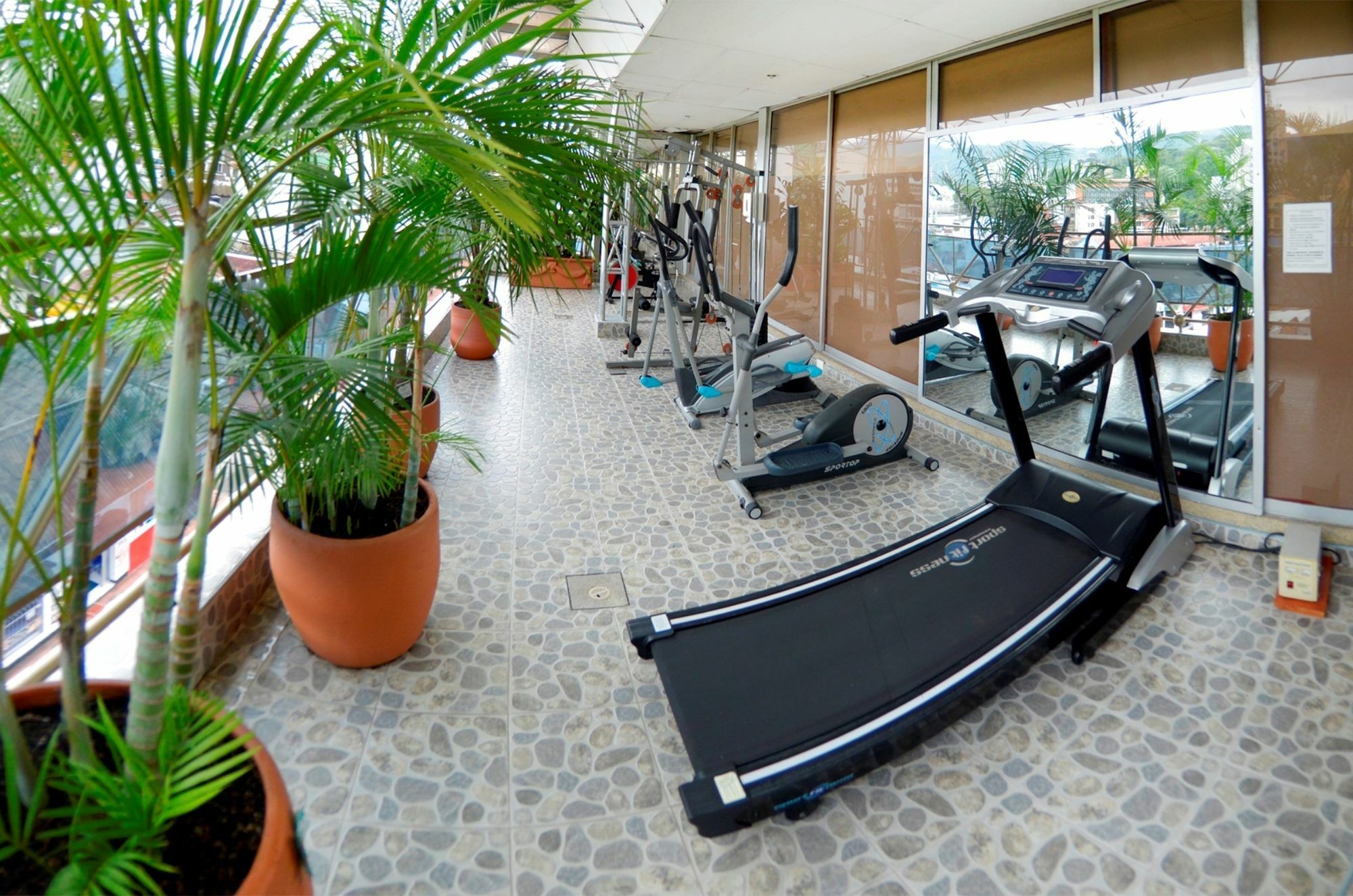 Hotel Villavicencio Plaza Luaran gambar